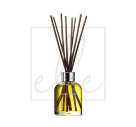 Molton brown re-charge black pepper pepper diffusore