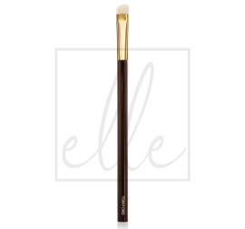 Eye contour brush 12