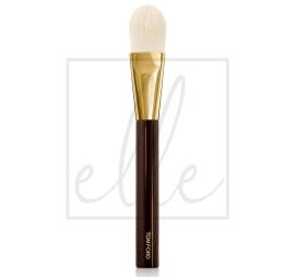 Foundation brush 1